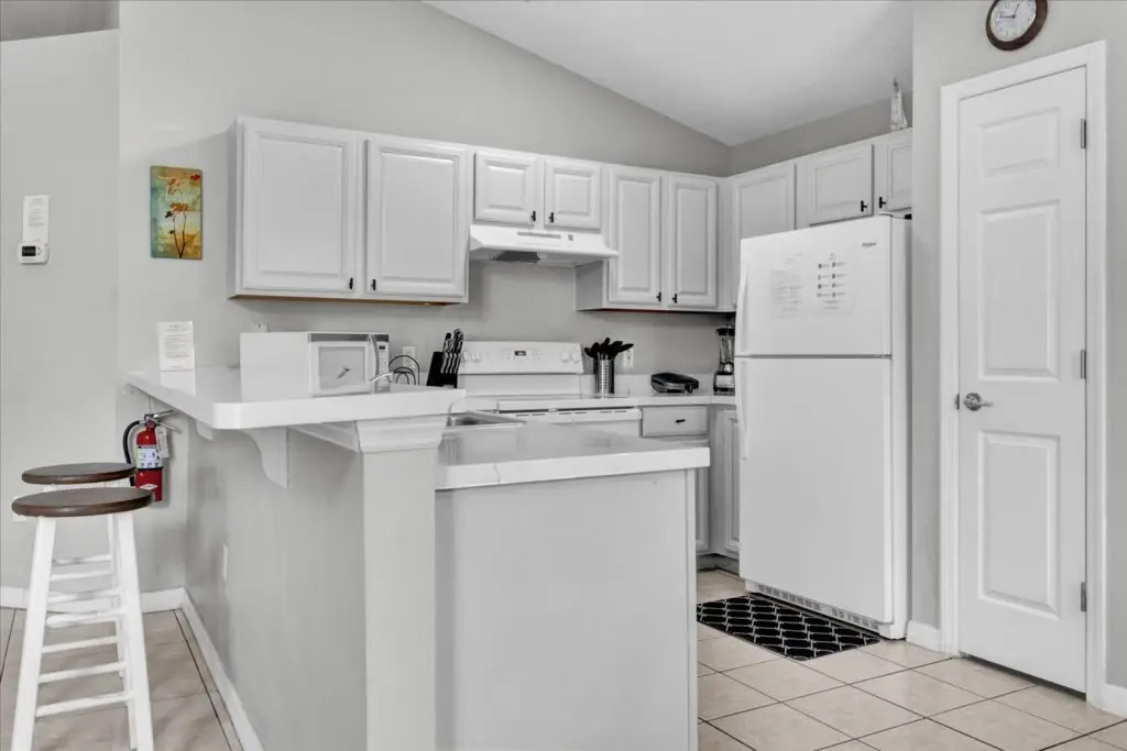 3 Bd 2 Ba Cumbrian Lakes 4695 Cl