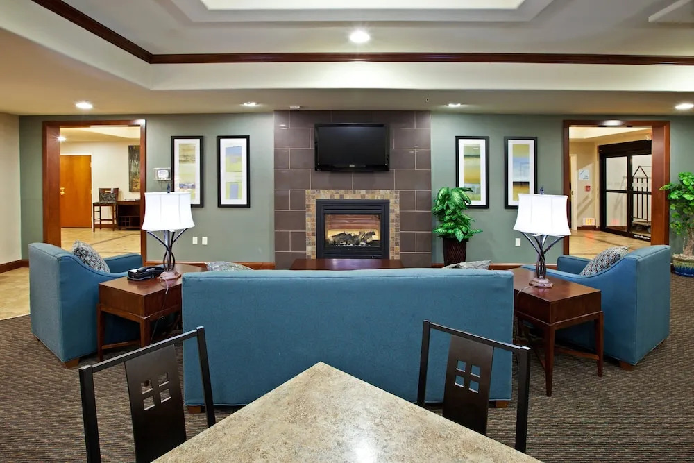 Holiday Inn Express Hotel & Suites RIPLEY, an IHG Hotel