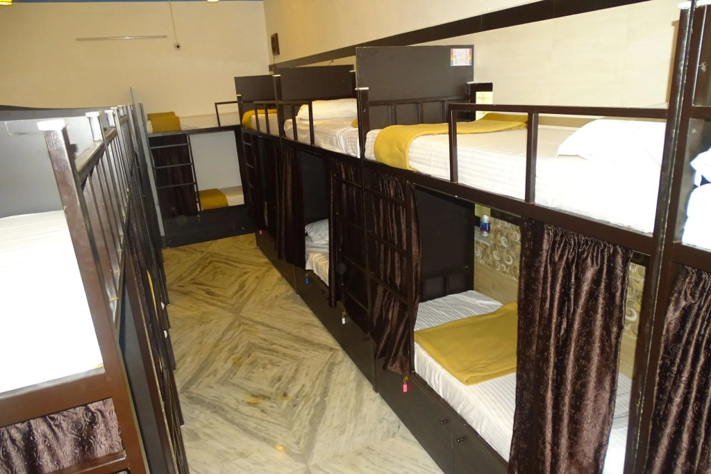 Sunshine Hostels
