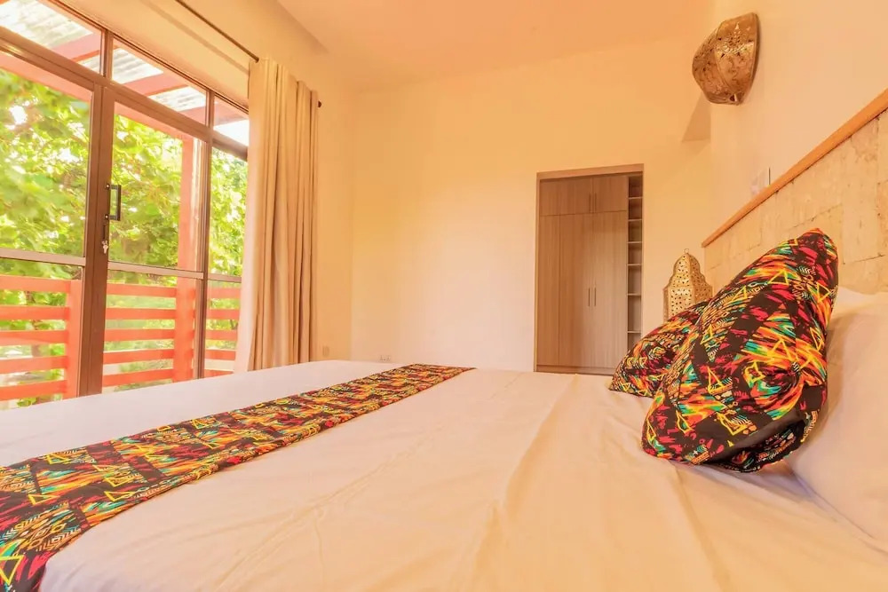 Luxurious Diani Beach Villa with Private Pool