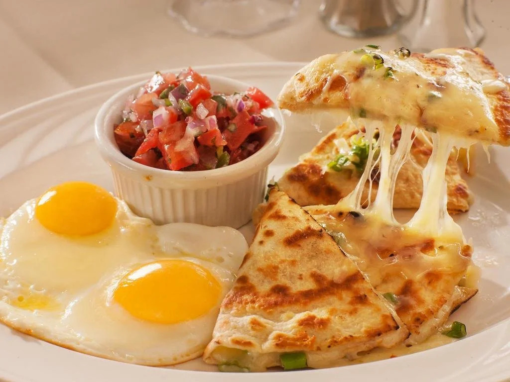 Stonehurst Manor Breakfast & Dinner Included