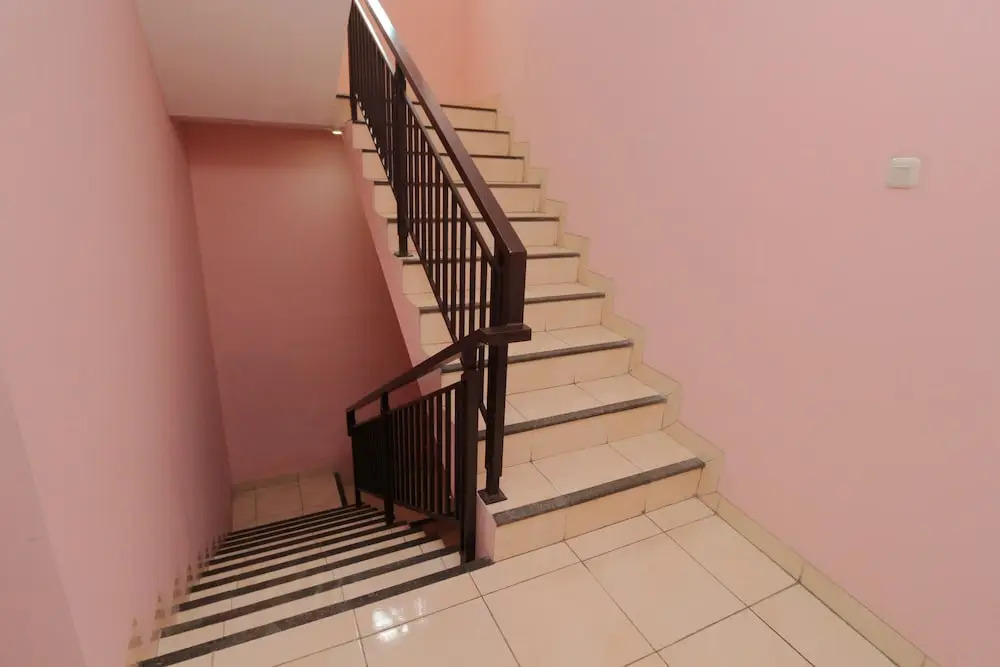 Airy Eco Pasteur Hyperpoint Cipedes Selatan 1 Bandung