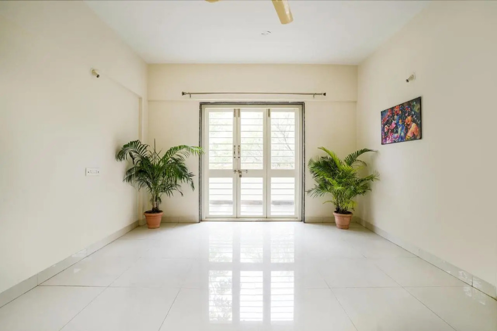 FabHotel Vardhan House II