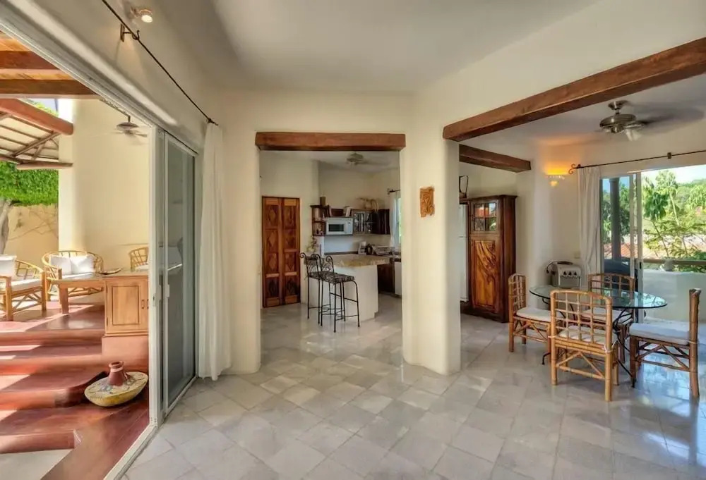1013 - Villa Maya