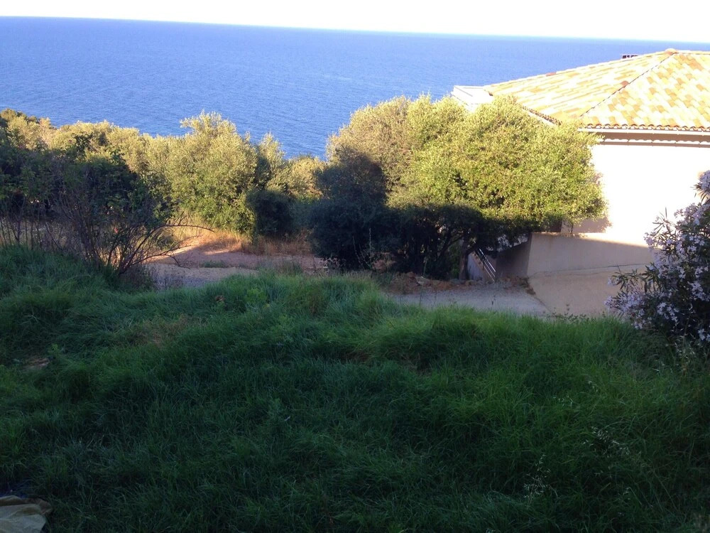 Apartment With one Bedroom in Pietranera, With Wonderful sea View and Terrace