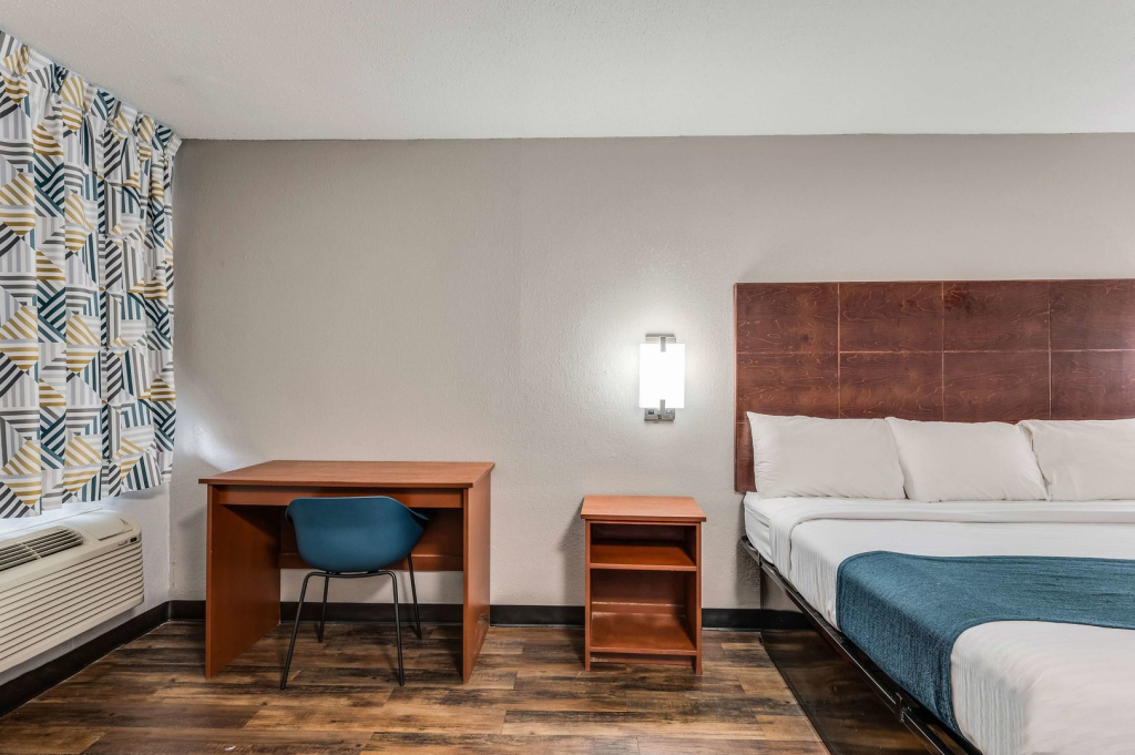 Motel 6-Tupelo, MS - Downtown