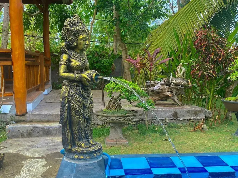 Surya Maha Bungallo