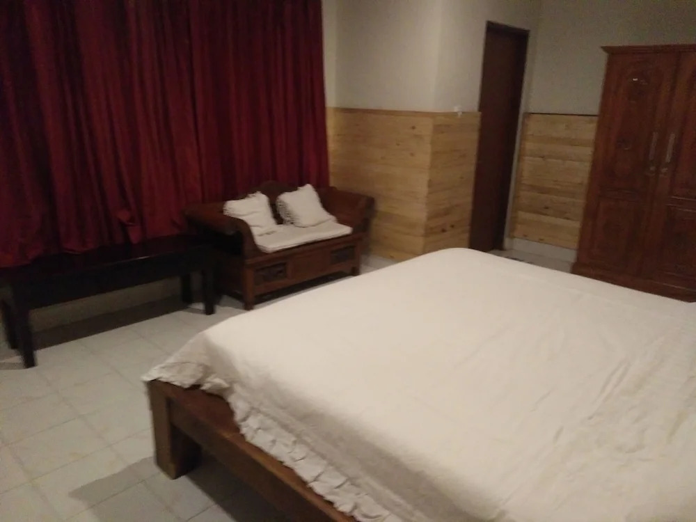 Made House Homestay and Dormitory