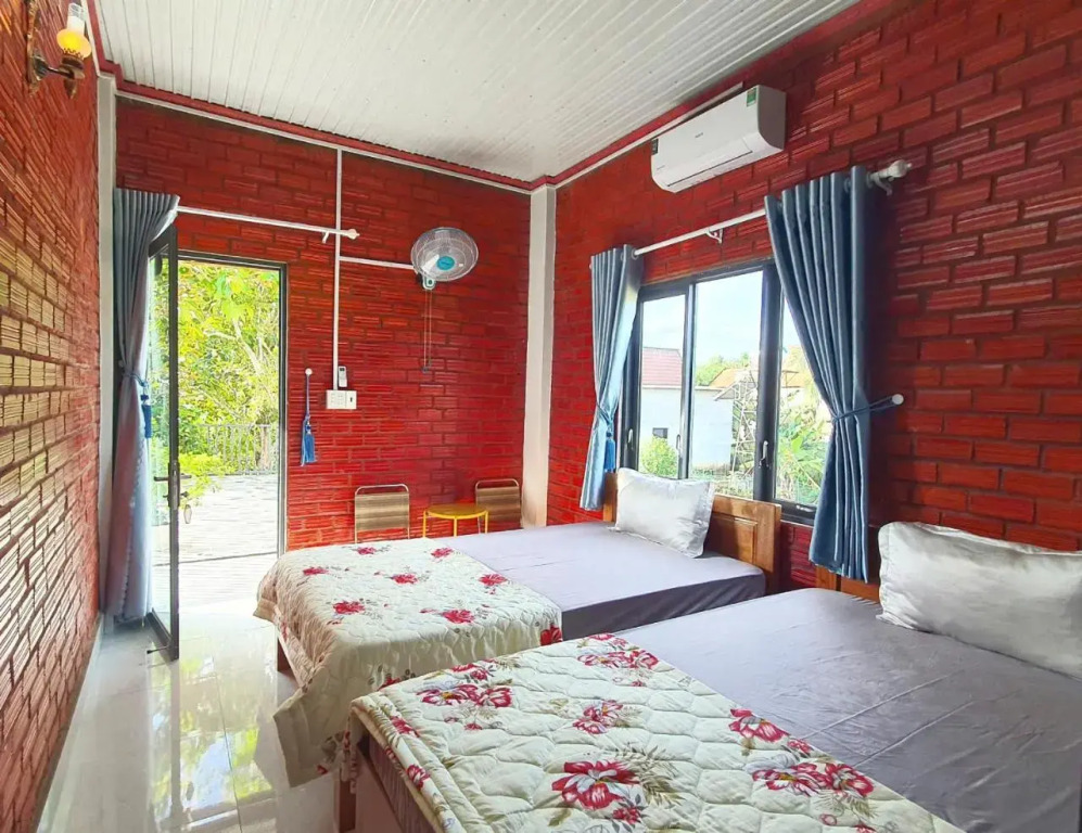Cat Tien Backpackers Hostel