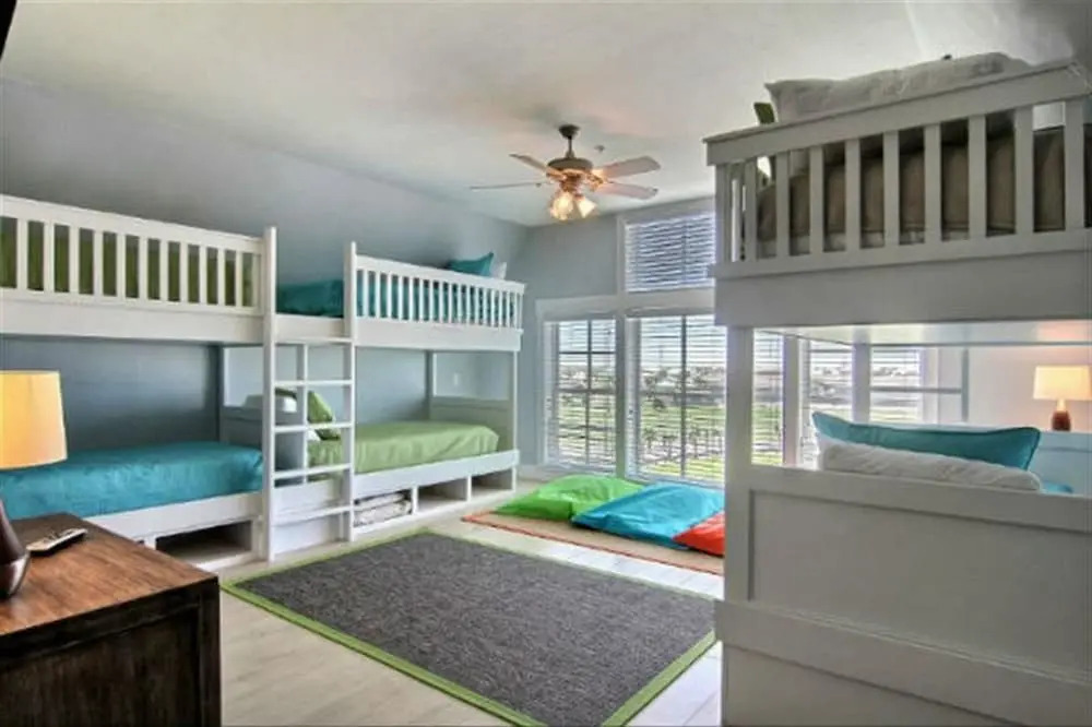Cinnamon Shore- Sand Bar TC 3304