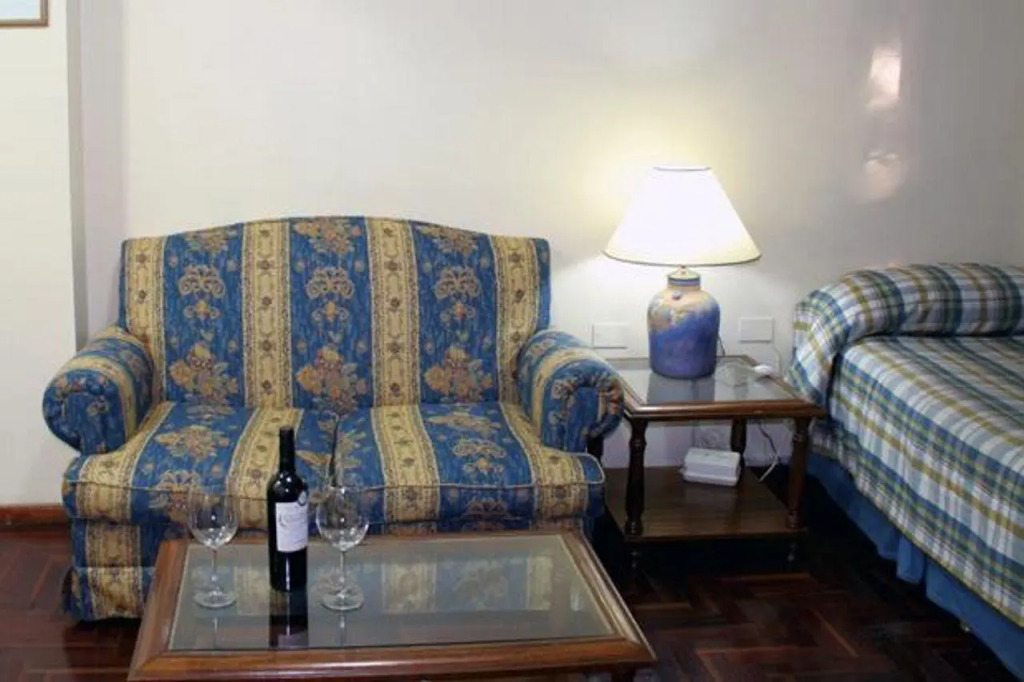 Home Suites Apart Hotel Medoza
