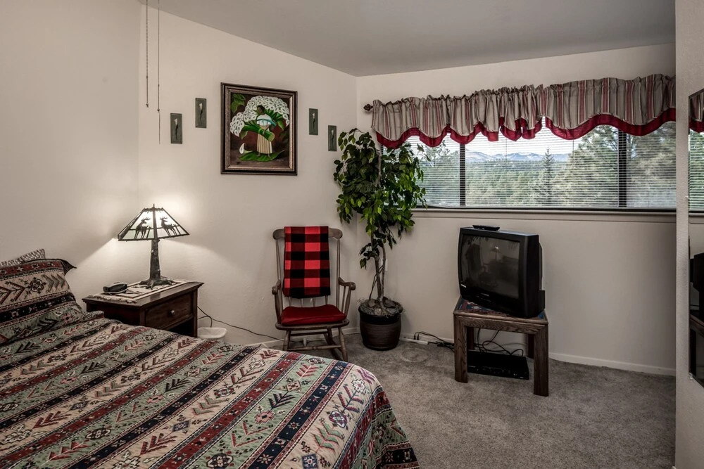 604 White Mountain Drive-two-bedroom