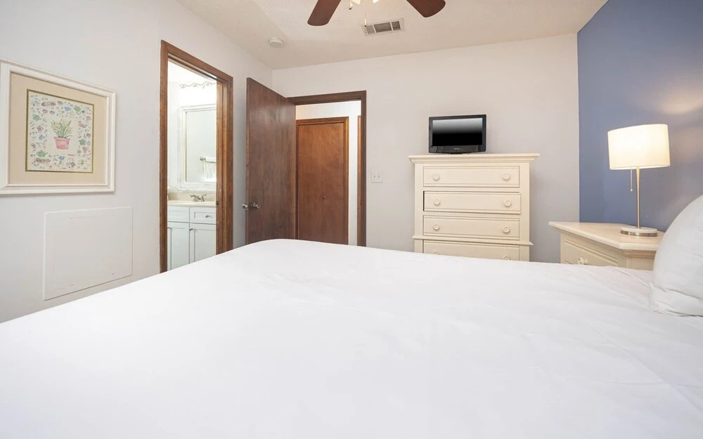 Conch Out 1405 4 Bedroom Home
