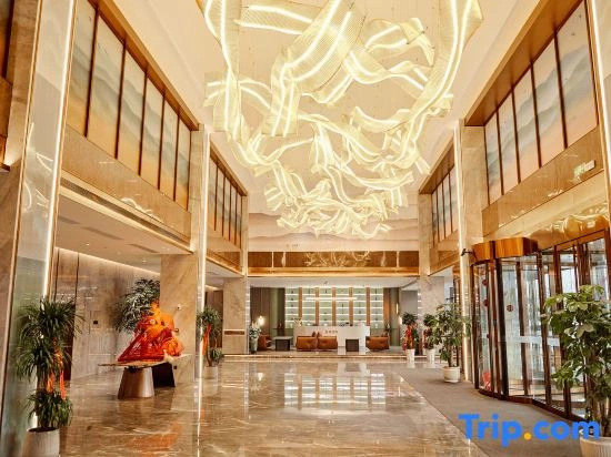 Zhumadian Zhengyang Jiangguo Avenue Lanou International Hotel