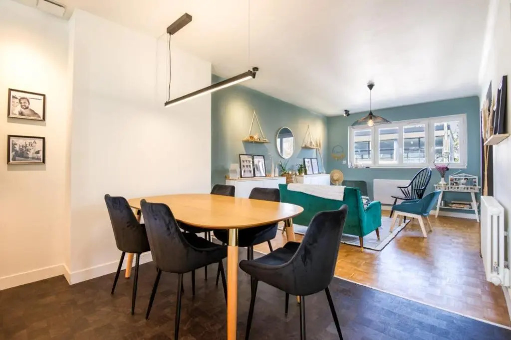 Bel appartement renove et son jardin