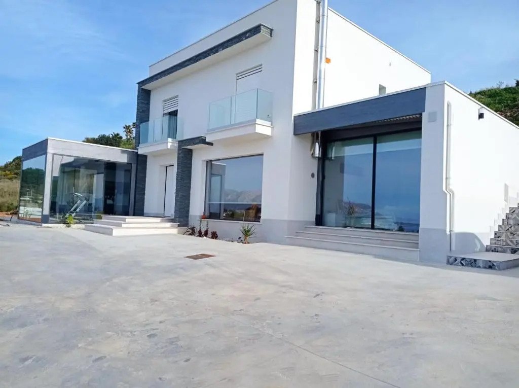 VILLA Terrazza sul mare