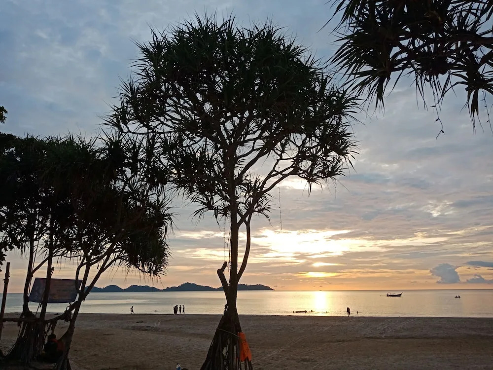 Koh Mook Rubber Tree Bungalows