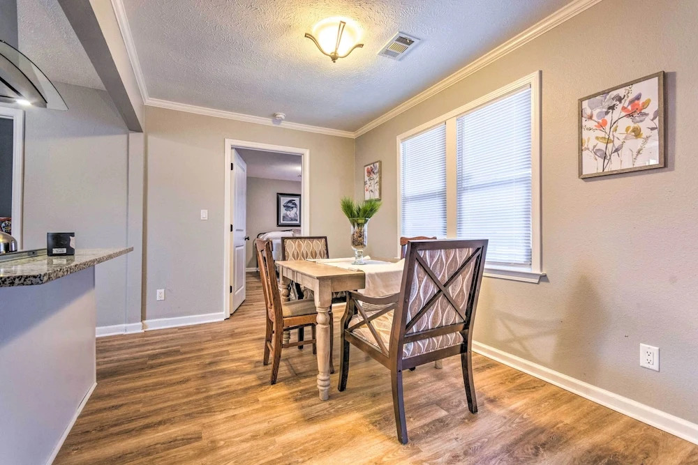 Vacation Rental Home ~ 15 Mi to Little Rock