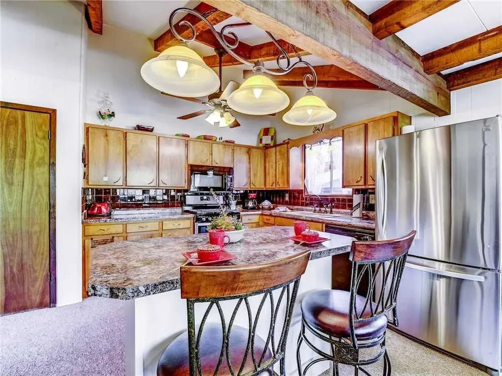 Foxfire Haven - Three Bedroom Cabin with Hot Tub