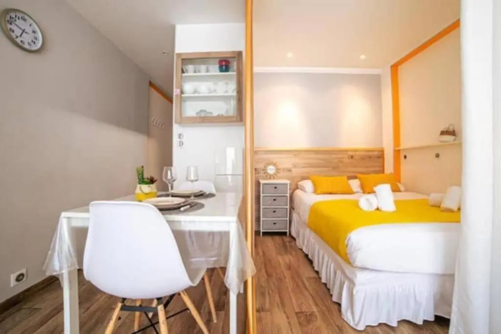 Cocoon Center - Rue d'antibes - 200m plage- Clim - wifi - Unique