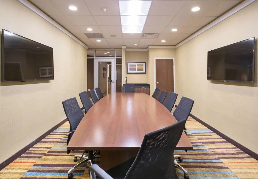 Fairfield Inn & Suites by Marriott Burlington