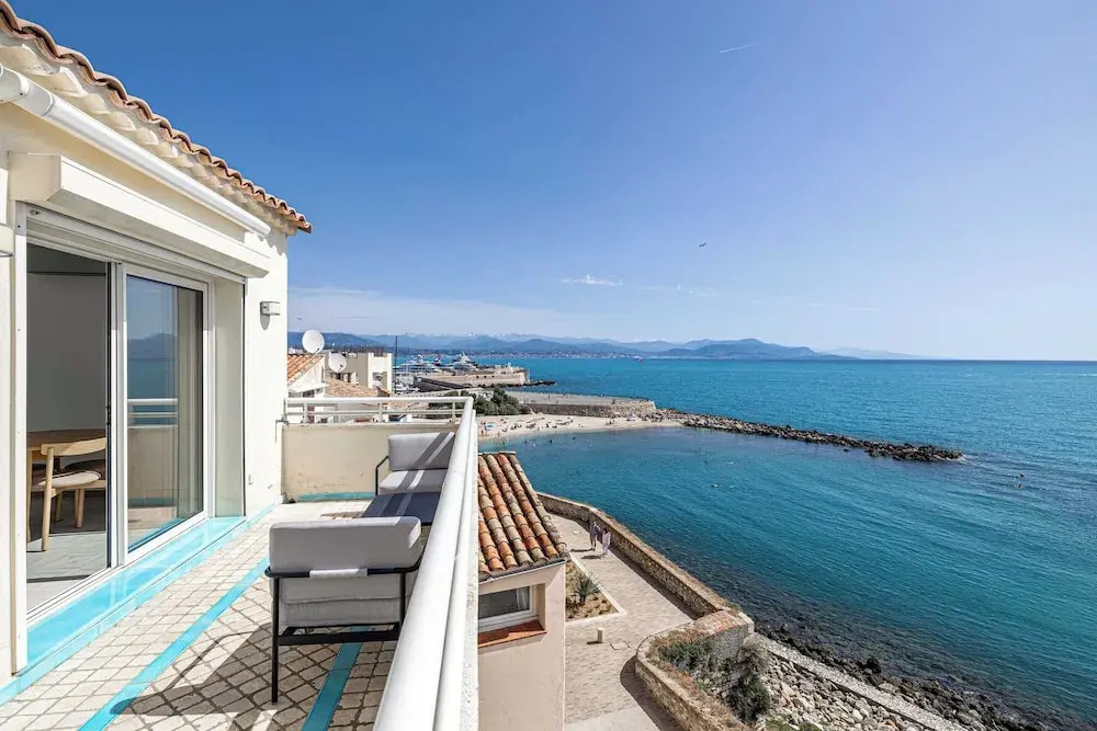 Sublime Appt - 2bd/4p - Terrace sea View - Antibes