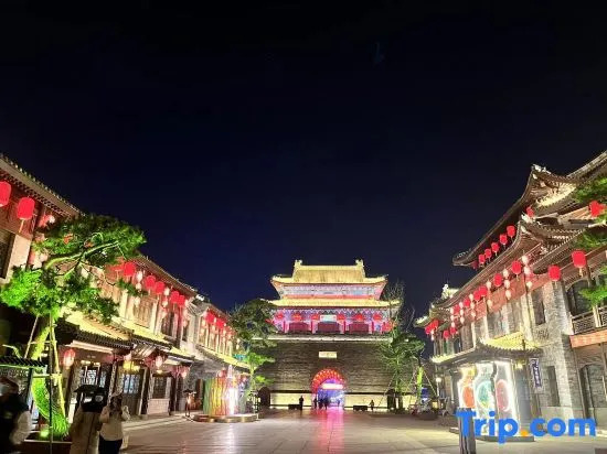 Juxian Laoshe Tea House Hotel (Juguo Ancient City Shop)