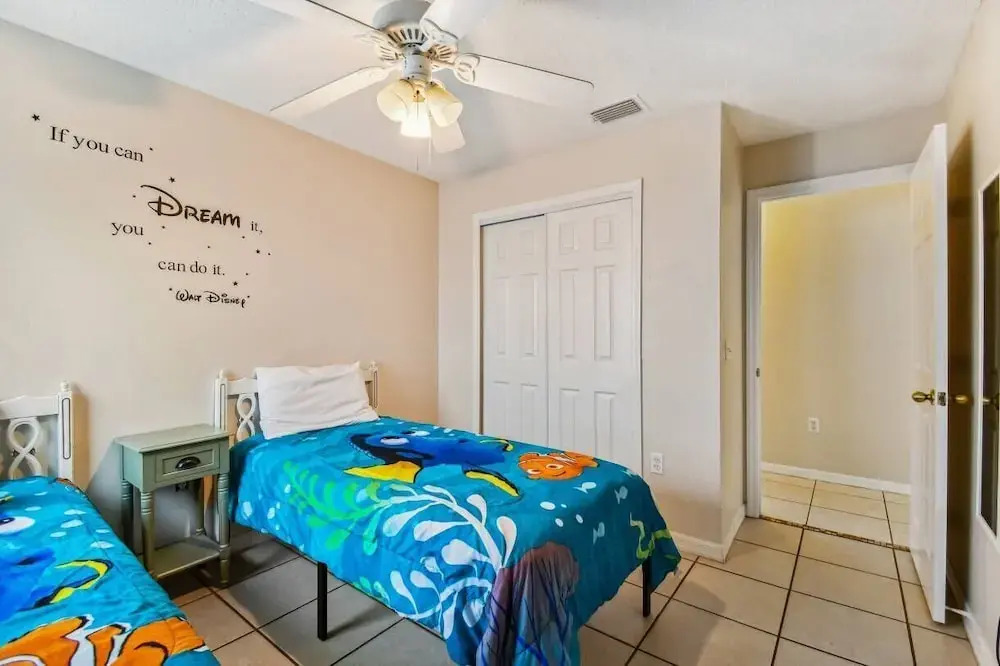 4BR Lake Berkley Home w/ Private Pool