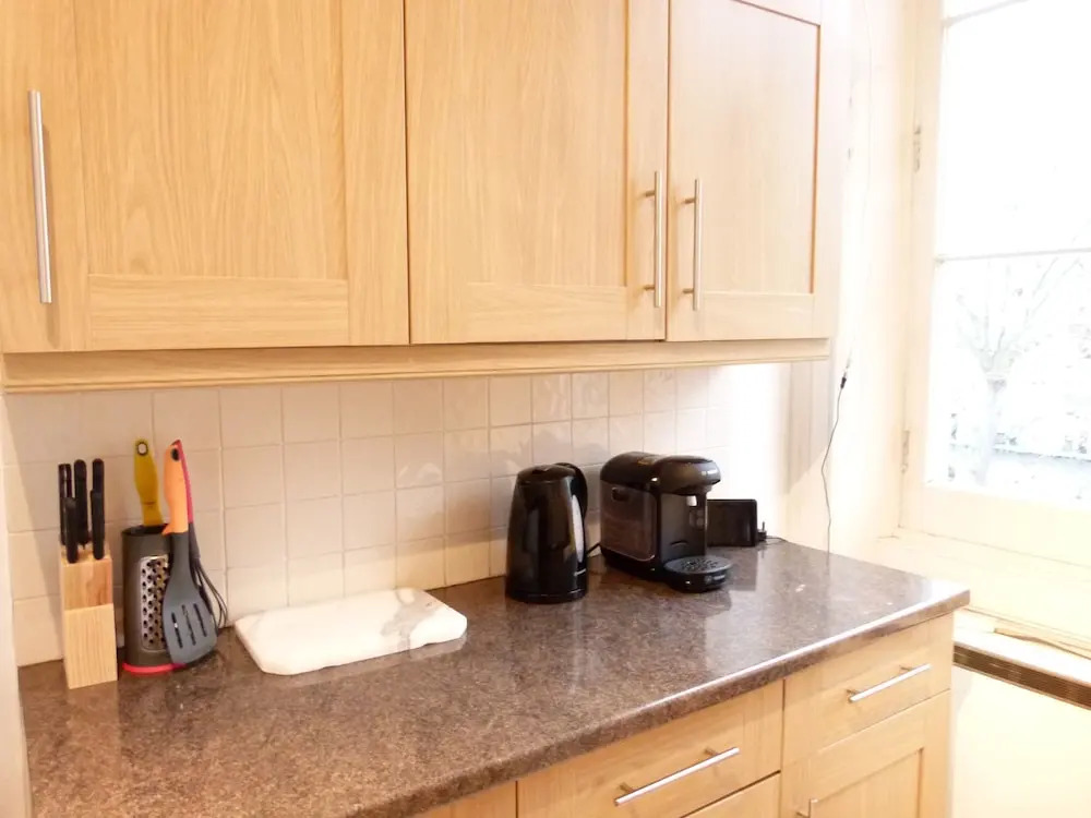 SS Property Hub – Apartment Close to Hyde Park