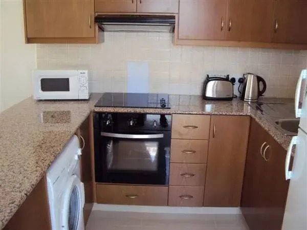 Paschali Hills Apartments