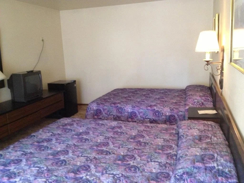 Budget Inn