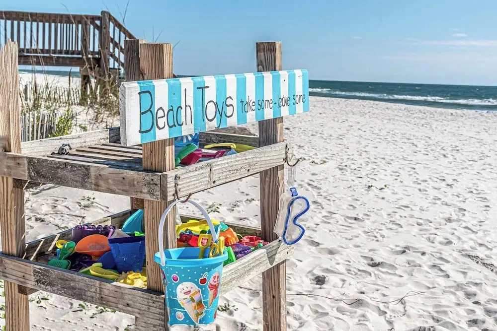 Charming Gulf Shores Retreat 3 Bedroom House With Private Entrance