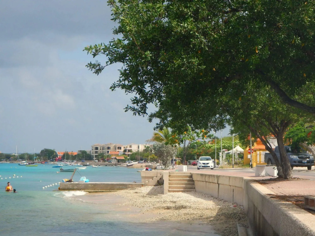 Bonaire Oceanfront Apartments