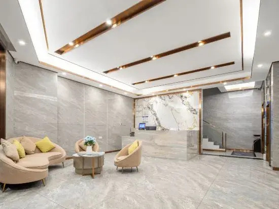 Zhirong Jiayu (Liyueli Shopping Center Store)