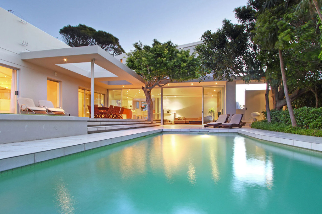 Lions View Villa & Apartment
