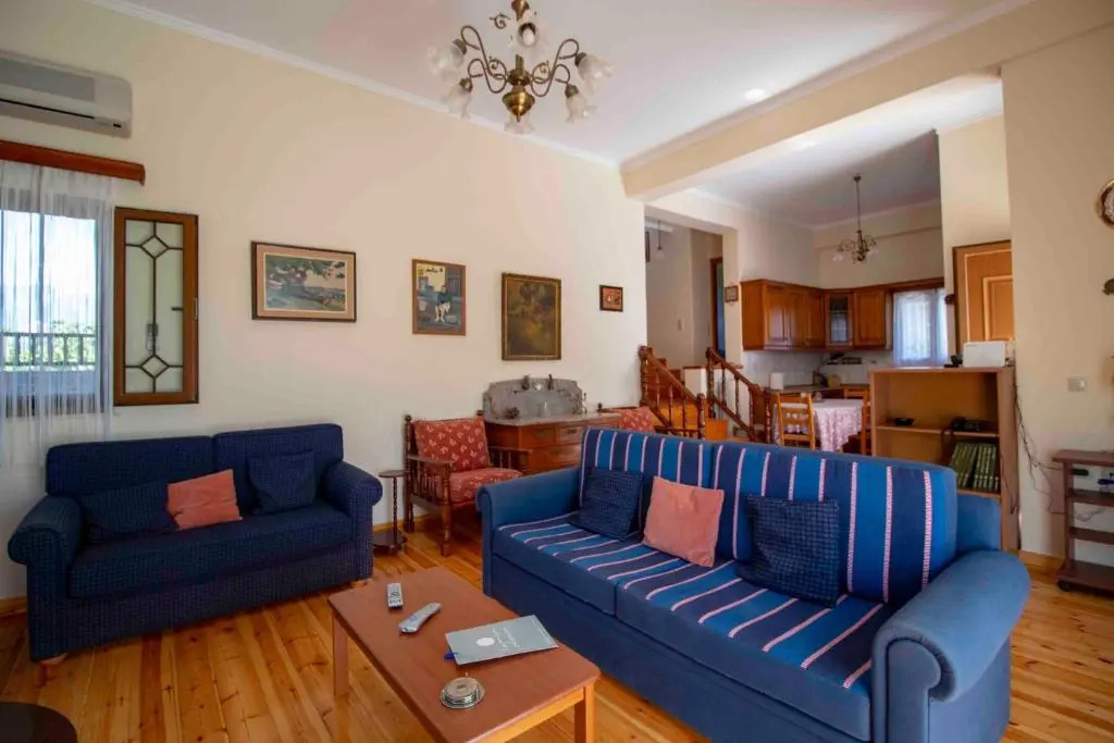 Laconian Collection #Karvela's stone house#
