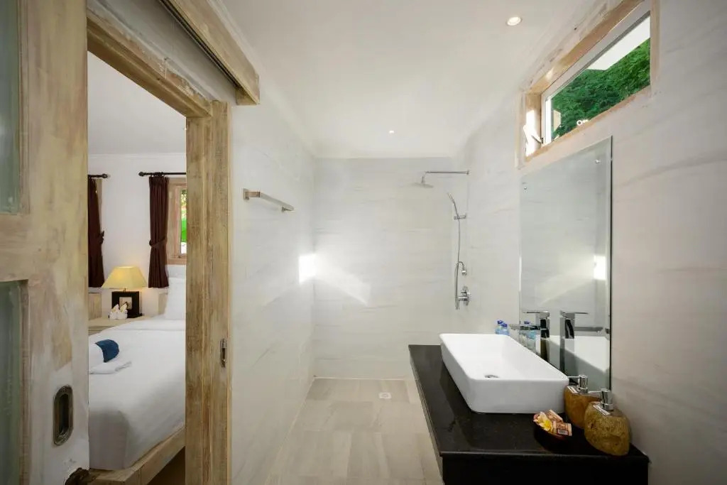 Balangan Beach Villa