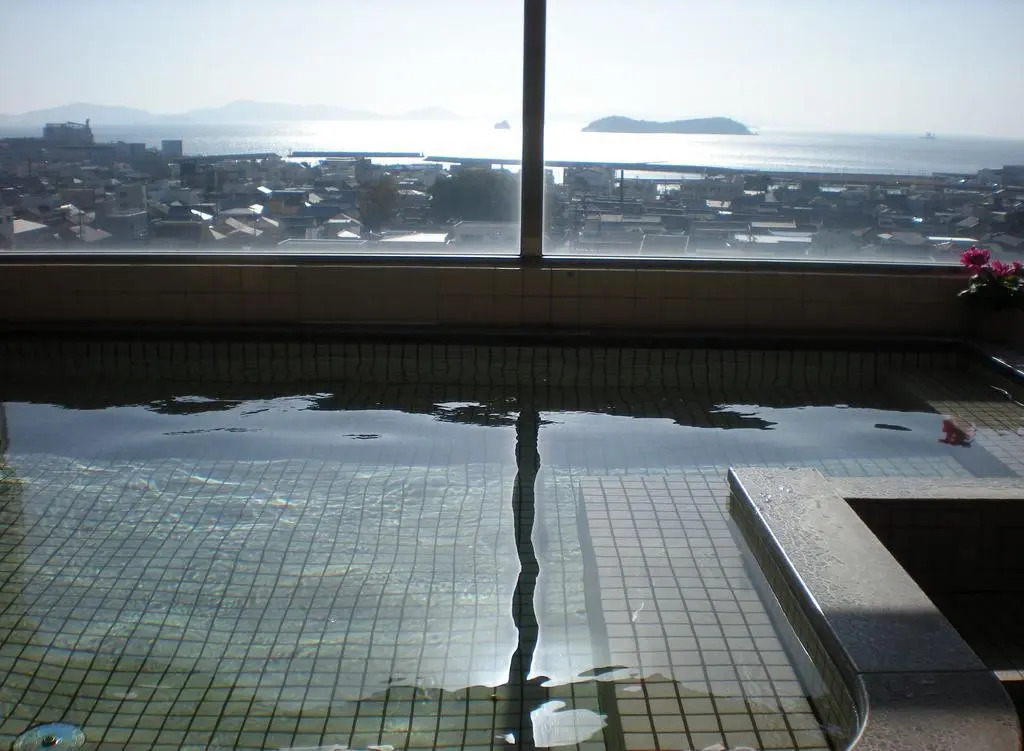 Gamagori Hotel