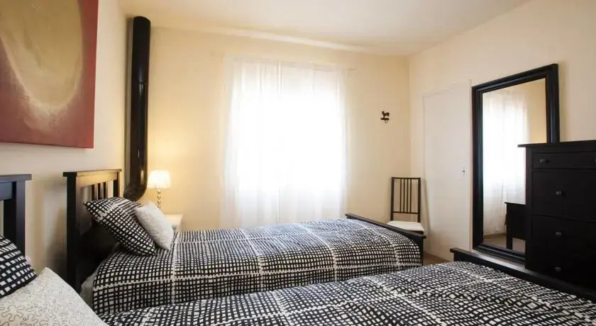 Cami Vell Apartment