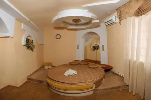 Zaman Hotel