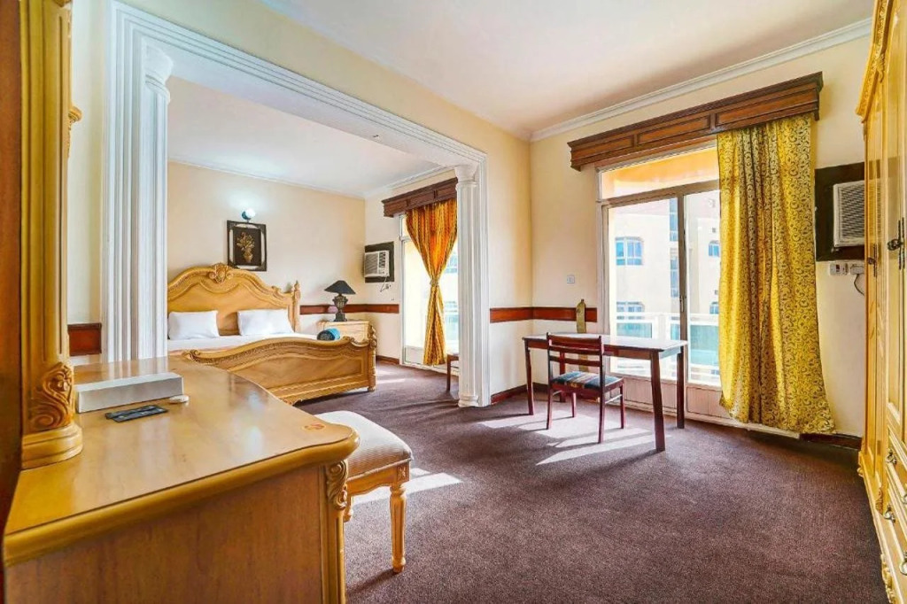 OYO 120 Concord International Hotel