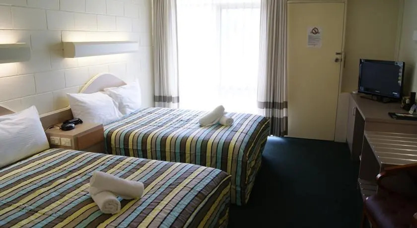 Ocean Views Motel Lakes Entrance