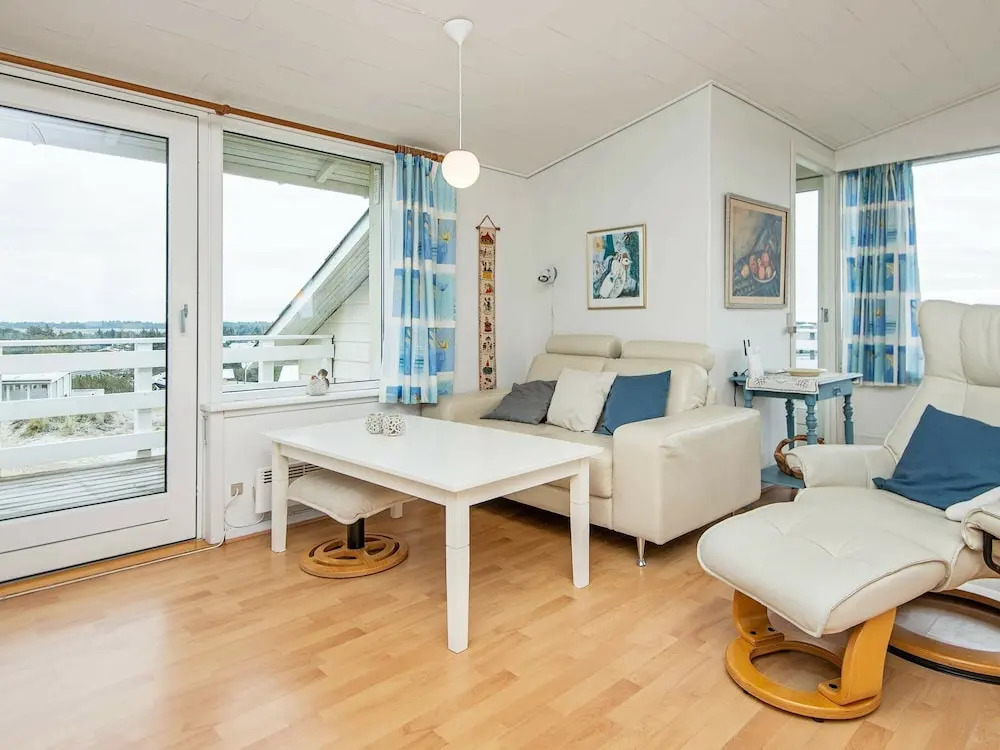 Peaceful Holiday Home in Henne With Sea View