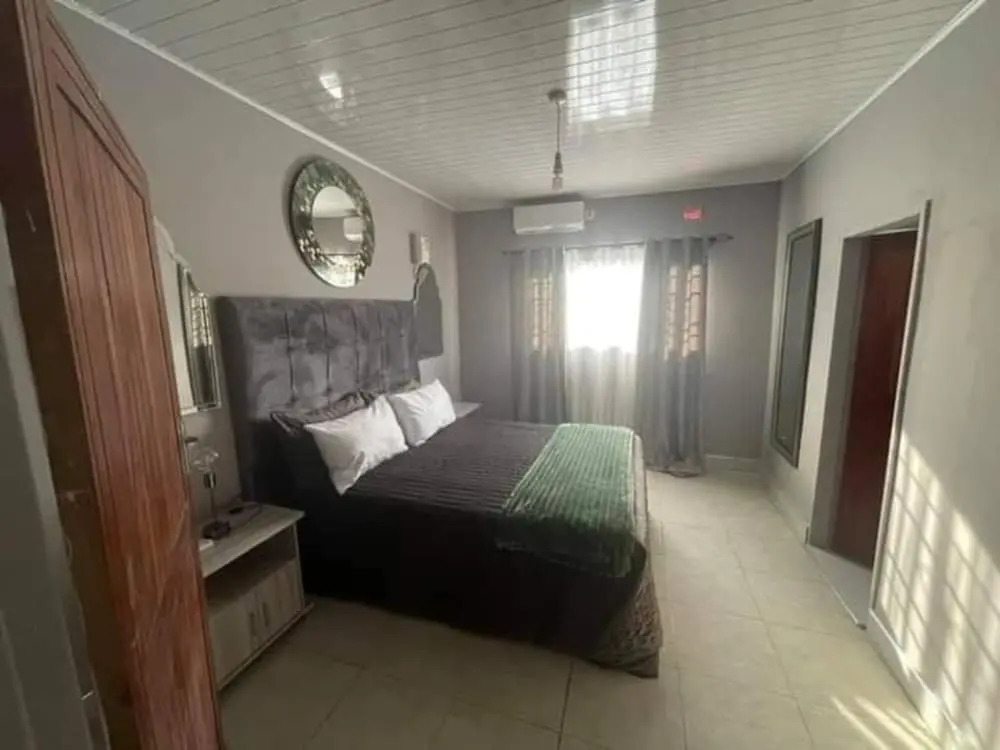 Spacious 2 Bedroomed Semi-detached Fully Furnished Apartment