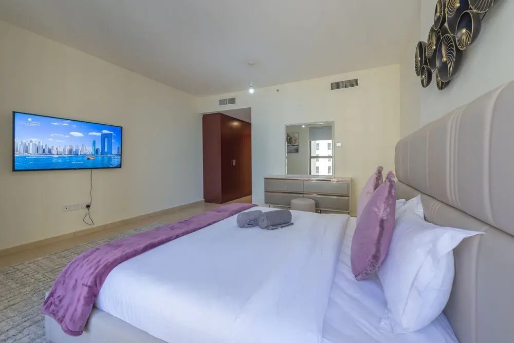 Marco Polo - Brilliant & Homey Apt with Fantastic Sea Views