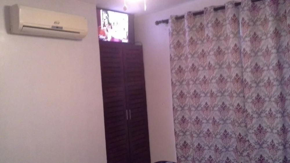 Room-nice Condo for Vacation in Playas d