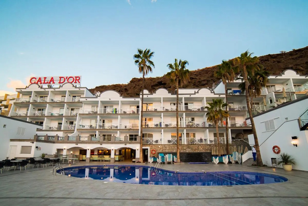 Apartamentos Cabau Cala Dor