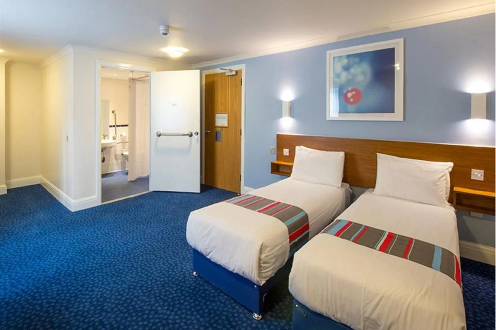 go2 Glasgow Cumbernauld Hotel