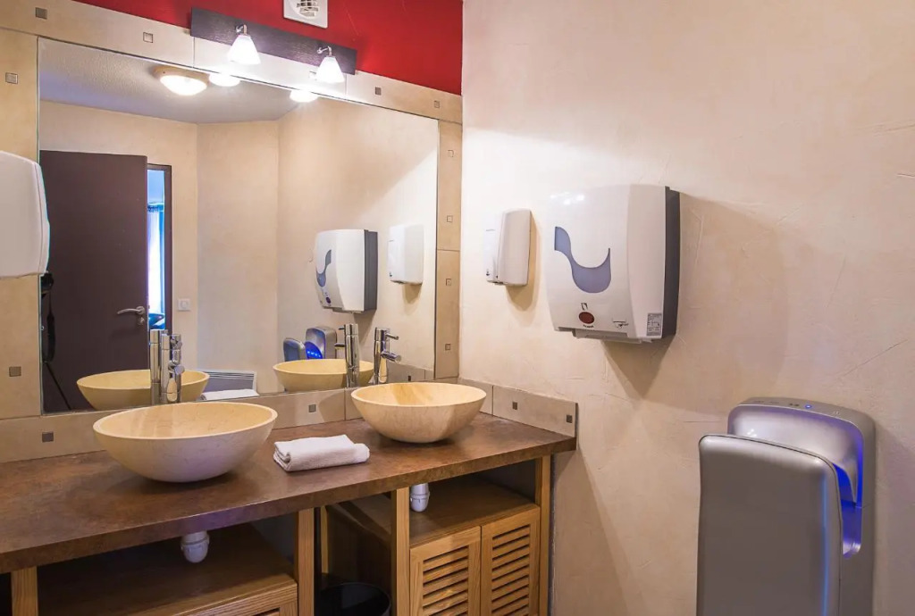 Brit Hotel Chambery
