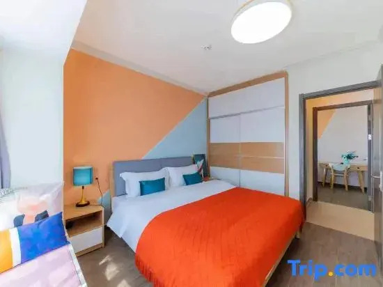 Huicheng Scenic Apartment (Yangxi Moon Bay)
